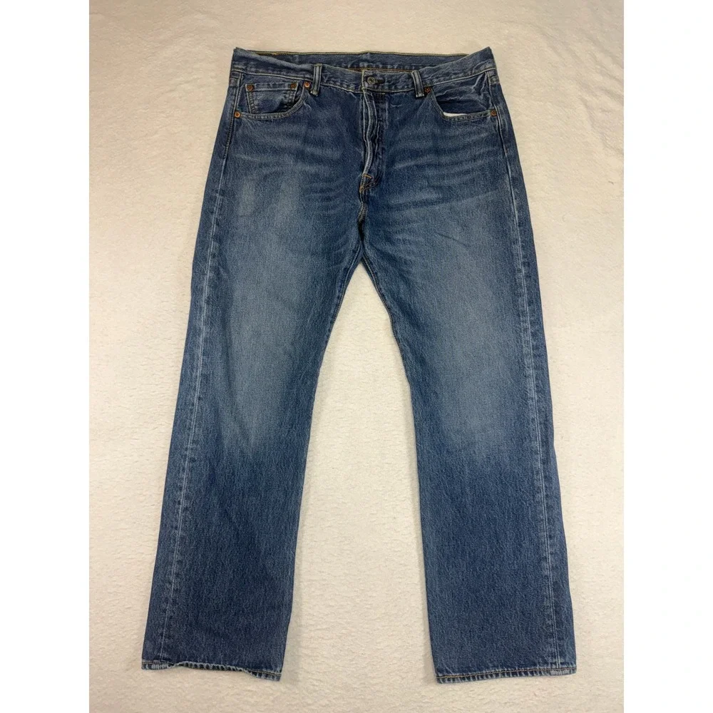 Levis 501 Original Fit Jeans Mens 36x30 Medium Wash Blue Straight Leg Button Fly